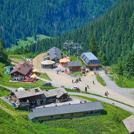 Holiday home Charming Alps